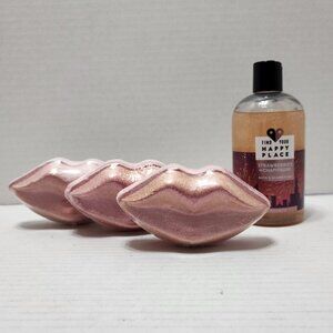 New Find Your Happy Place - Strawberries in Champagne - Gel & 3 Bath Bombs